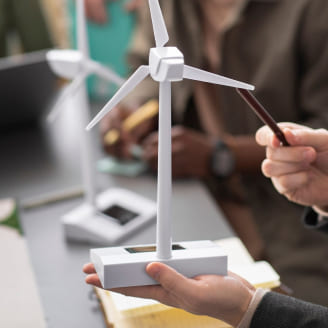 TRACS International provides innovative solutions to new challenges, harnessing skill and experience to support the Energy Transition